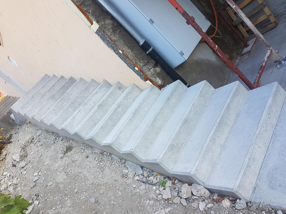 Création d’un escalier en béton apparent à Sierre